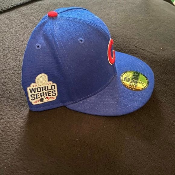 Official Chicago Cubs New Era 2016 World Series Fitted Hat Size 7 1/2 - Picture 2 of 5